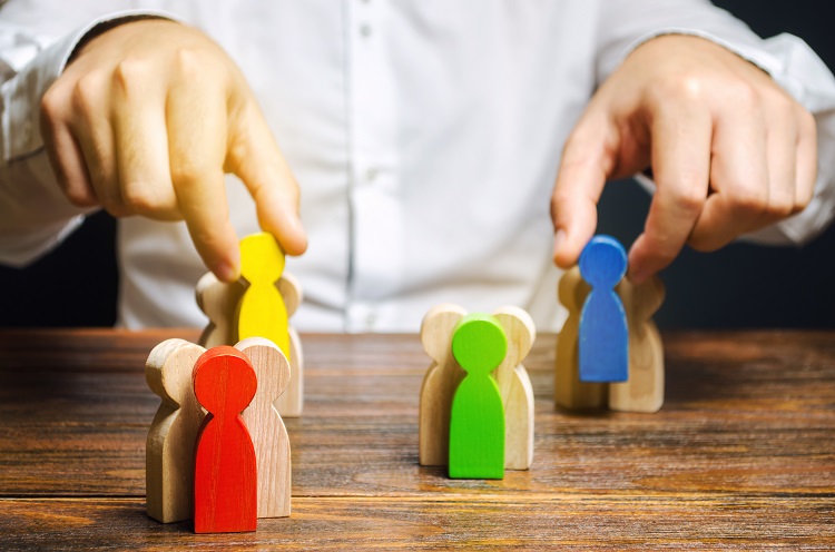 5 Ways to close more deals with CRM Software